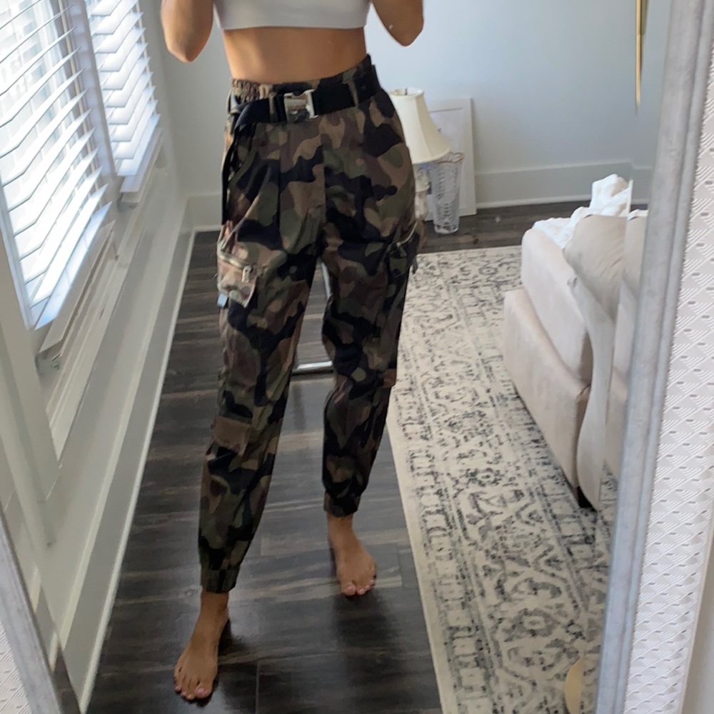 Zara Multicolor Camouflage Joggers